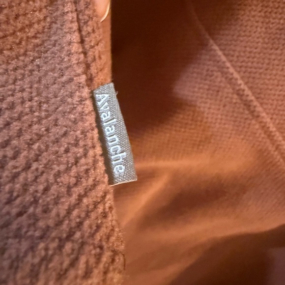 Avalanche Women's Rust Pullover Sweatshirt - Picture 5 of 5